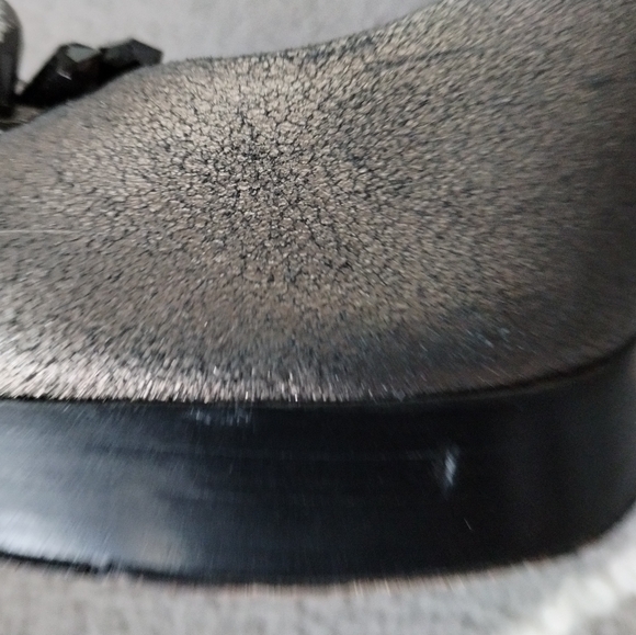 Coach 👠Metallic Bergen Heels - Picture 13 of 16